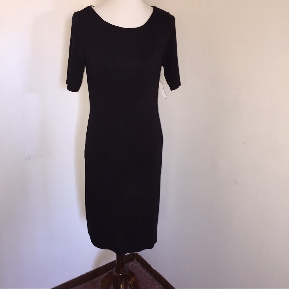 Medium black dress